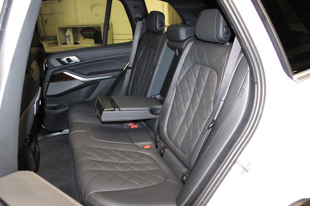 Used 2026 BMW X5 xDrive40i AWD/4WD image 29