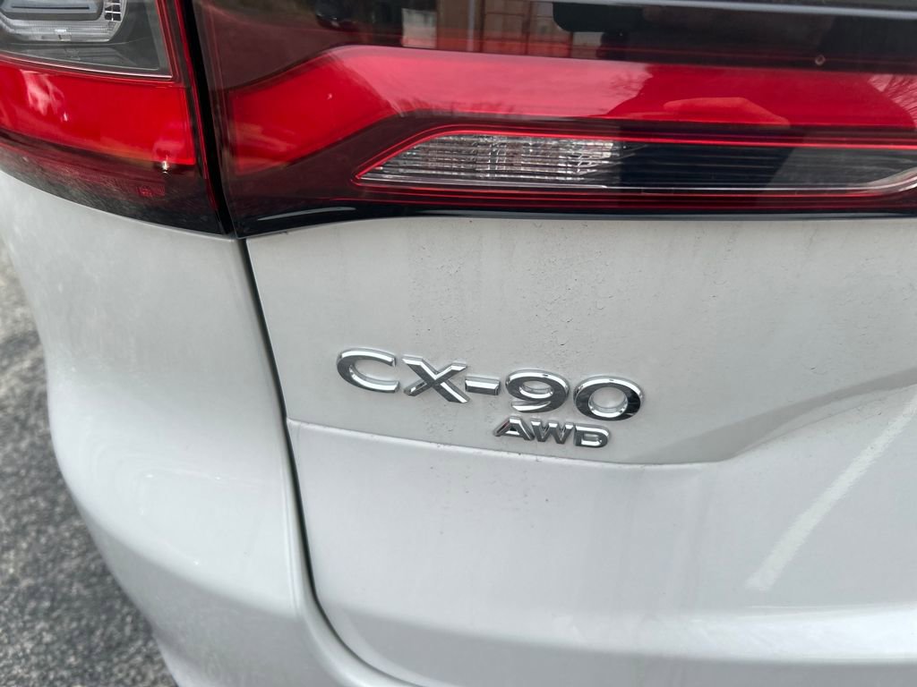 New 2025 MAZDA CX-90 Plug-In Hybrid w/ Premium Plus image 11