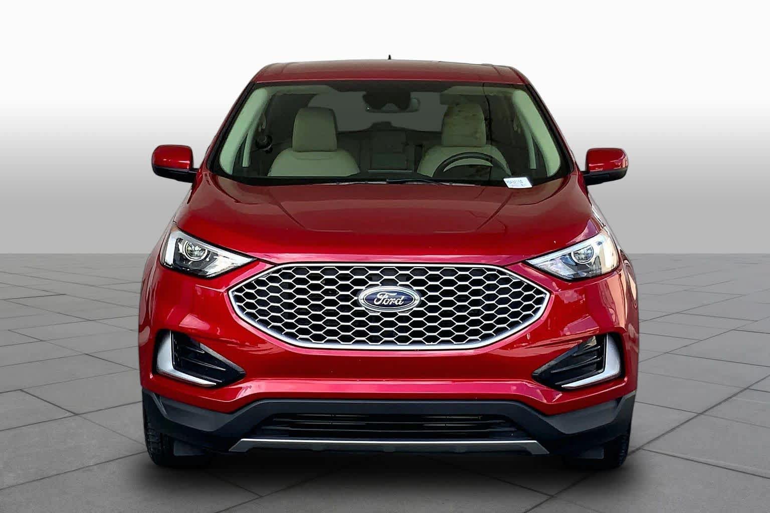Used 2024 Ford Edge SEL AWD/4WD image 4