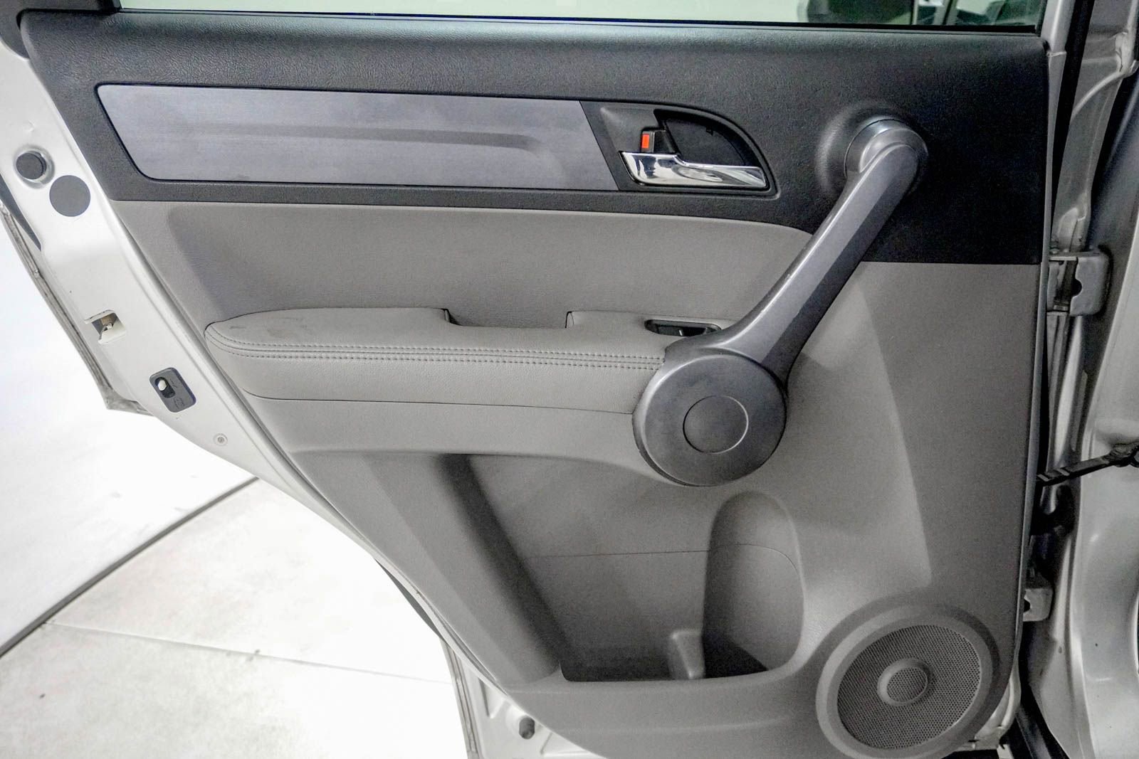 Used 2009 Honda CR-V EX-L image 34