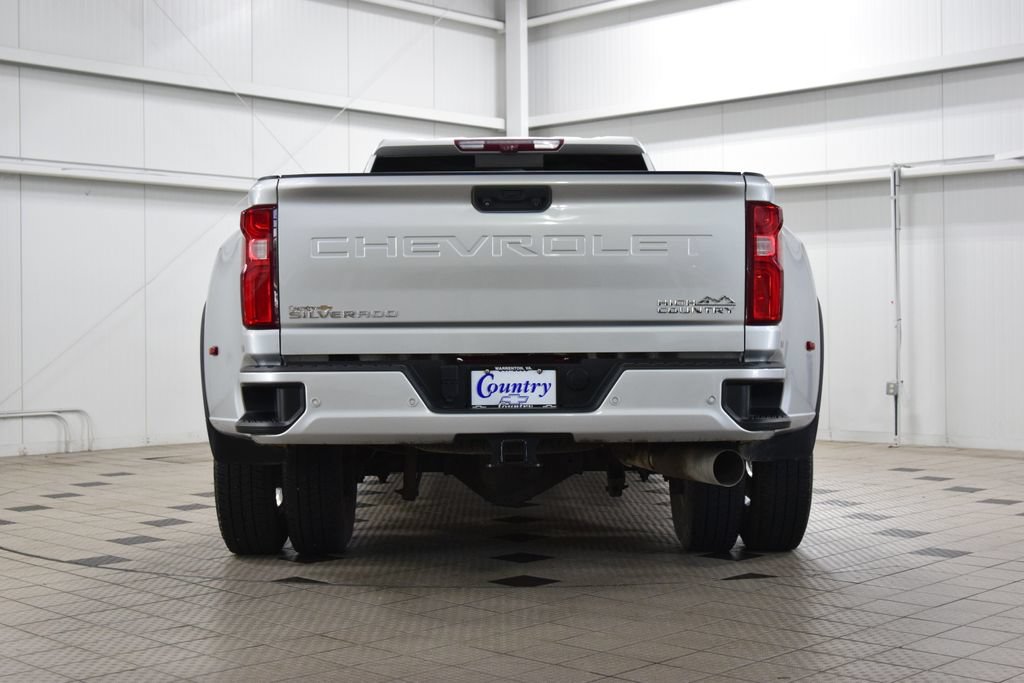 Used 2022 Chevrolet Silverado 3500 High Country w/ LPO, Hitch Package AWD/4WD image 7