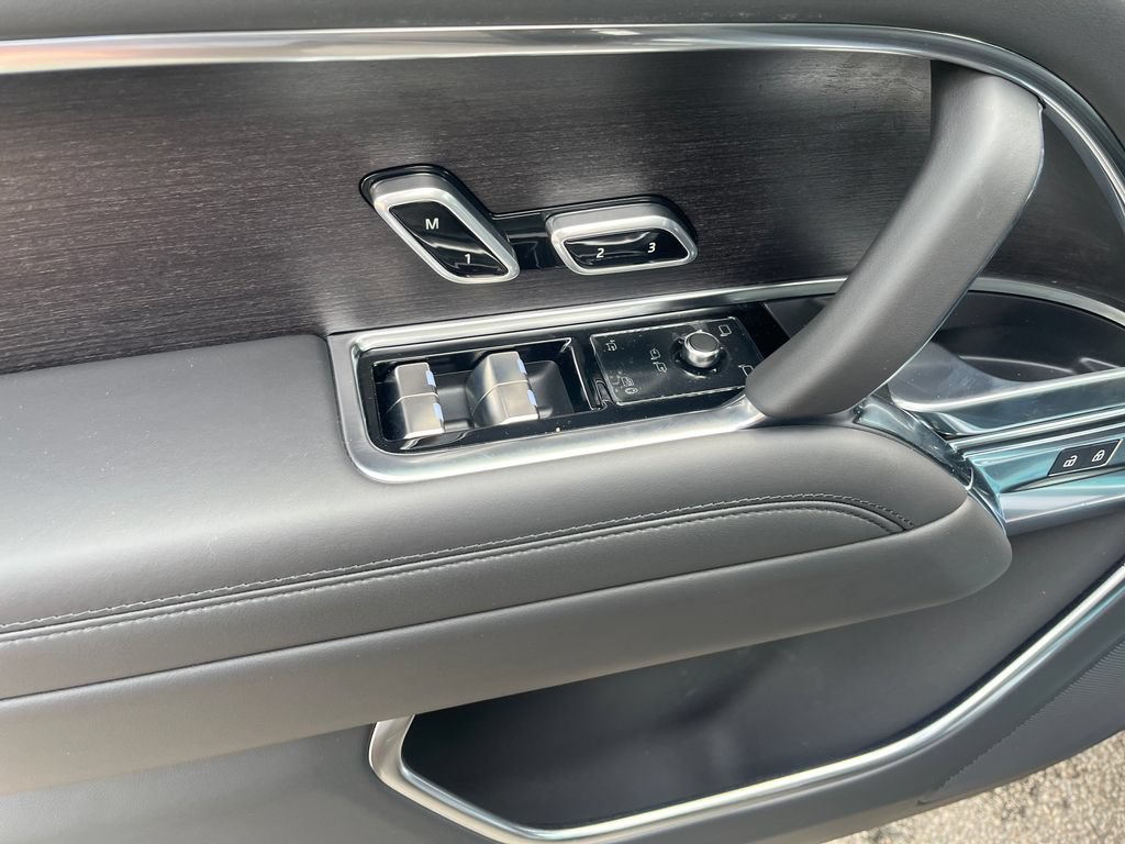 New 2026 Land Rover Range Rover SE AWD/4WD image 11