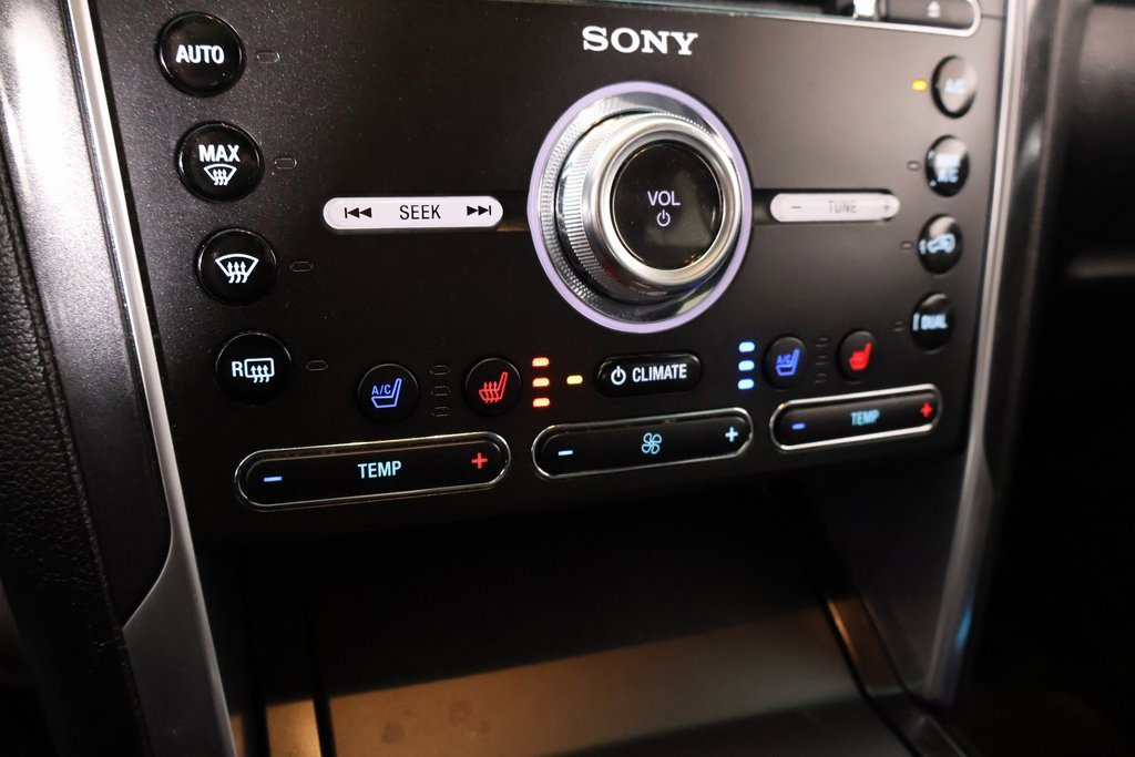 Used 2017 Ford Explorer Sport w/ Equipment Group 401A image 8