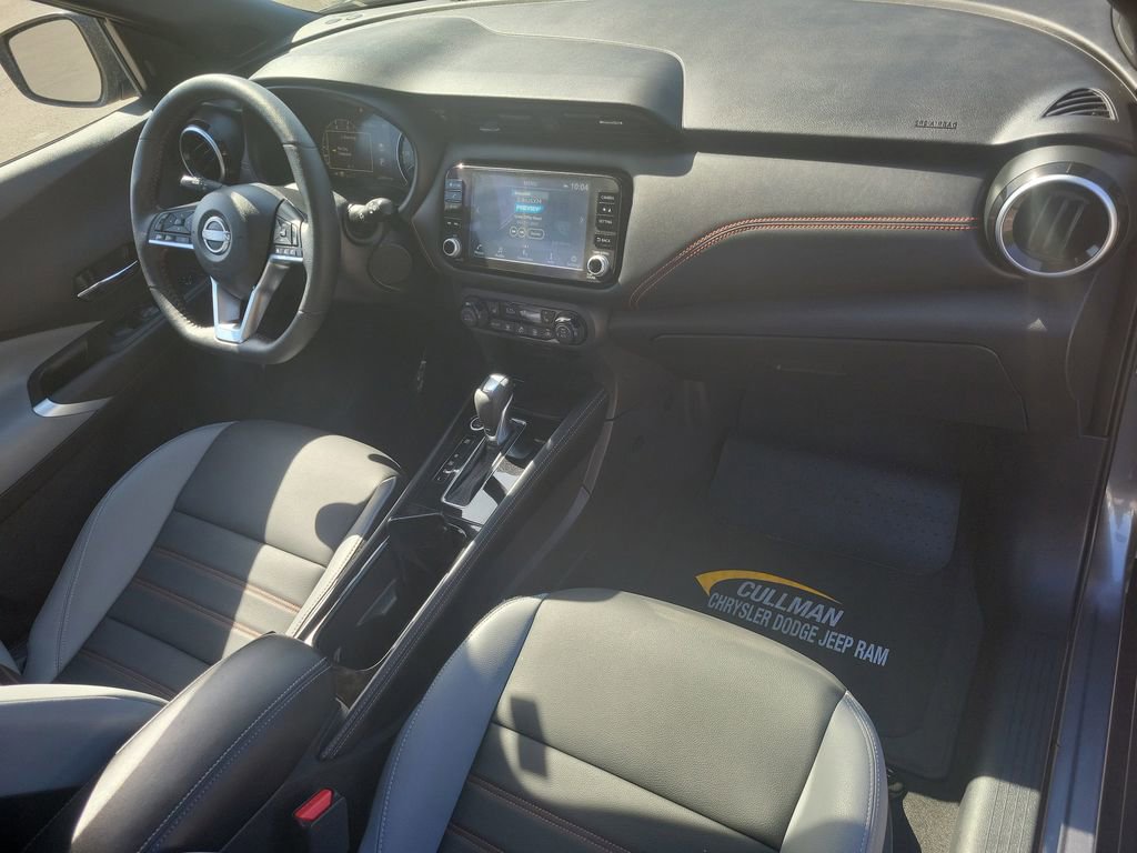 Used 2023 Nissan Kicks SR w/ SR Premium Package FWD image 37