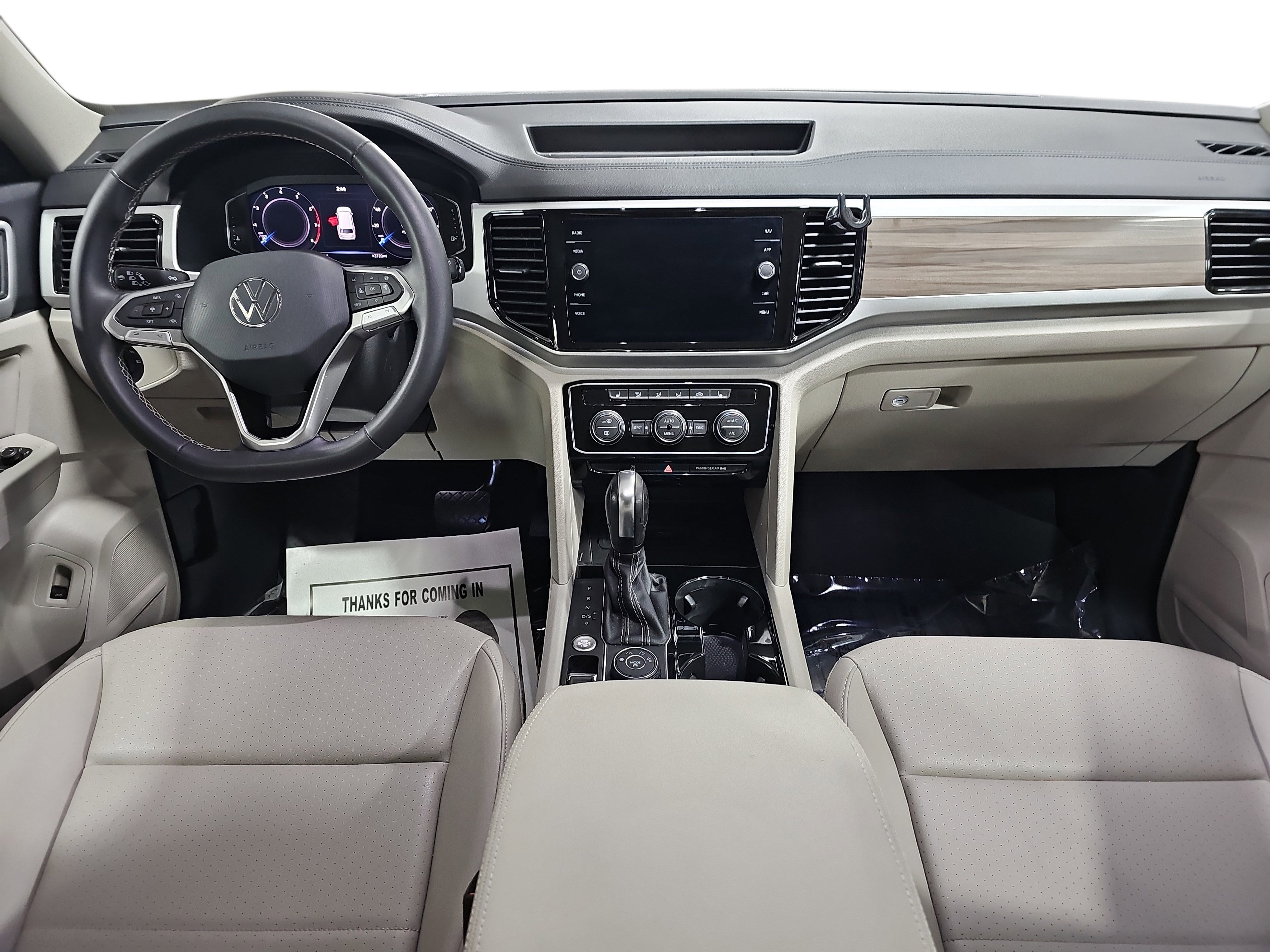 Used 2023 Volkswagen Atlas SEL image 9