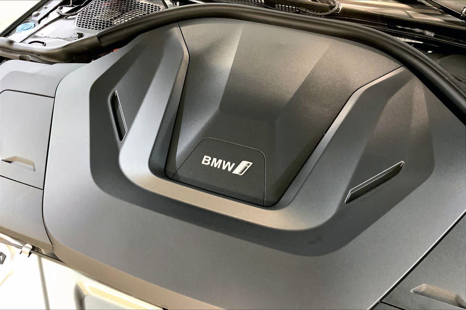New 2026 BMW i4 xDrive40i w/ M Sport Package AWD/4WD image 17