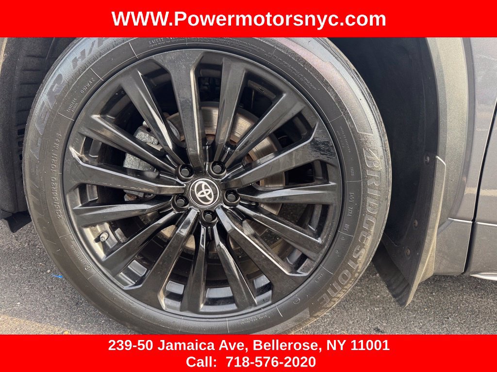 Used 2023 Toyota Highlander XSE AWD/4WD image 17