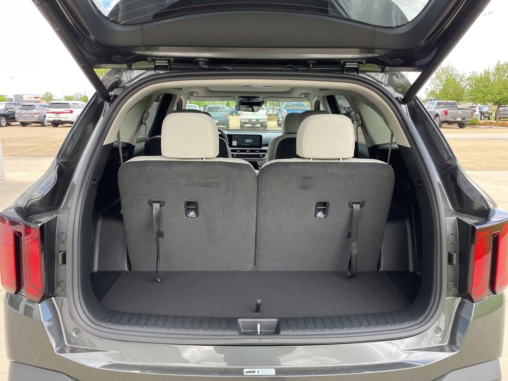 New 2026 Kia Sorento EX AWD/4WD image 15