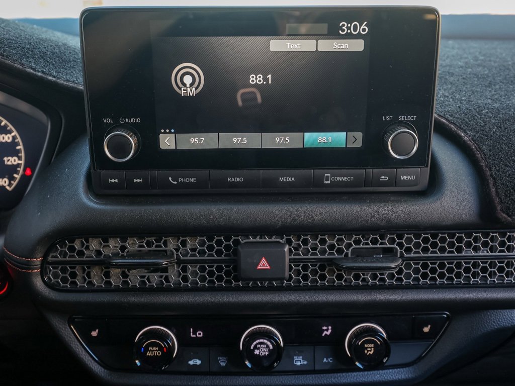 Used 2024 Honda HR-V Sport image 29