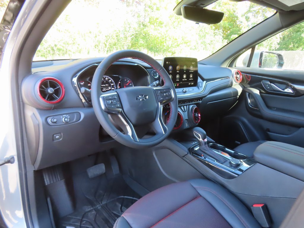 New 2025 Chevrolet Blazer RS w/ Driver Confidence II Package image 22