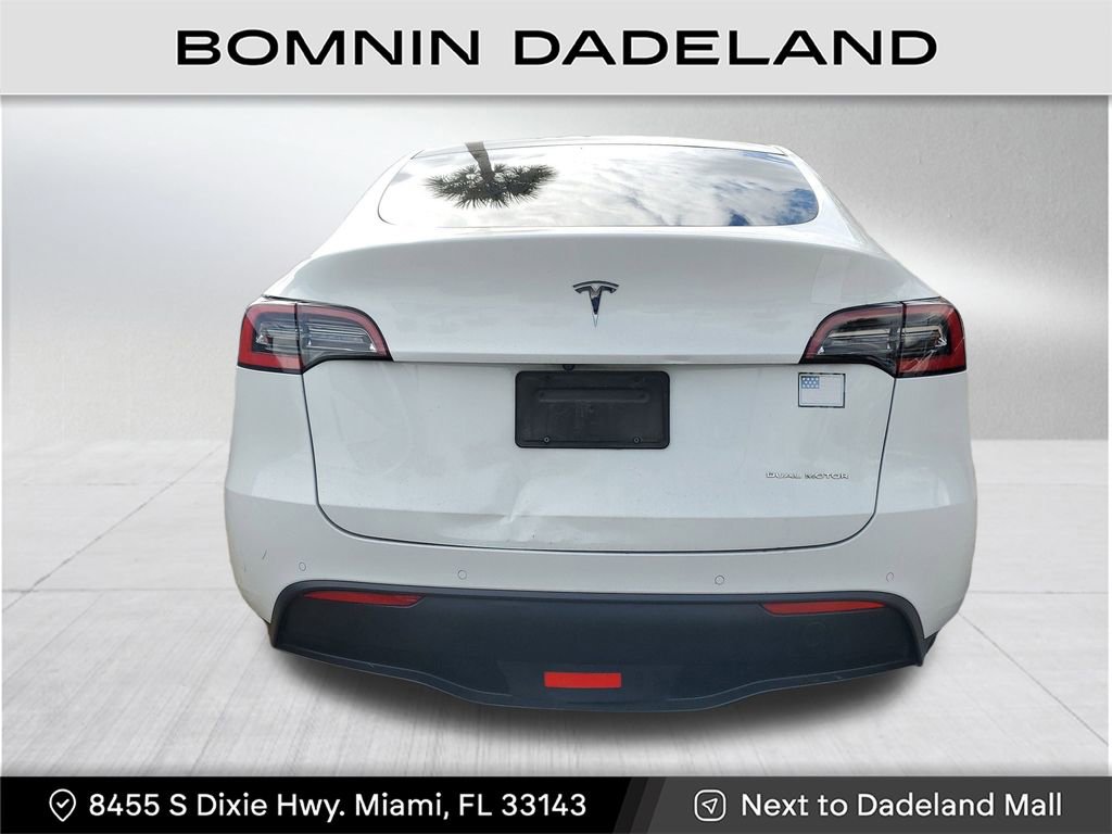 Used 2021 Tesla Model Y Long Range image 5