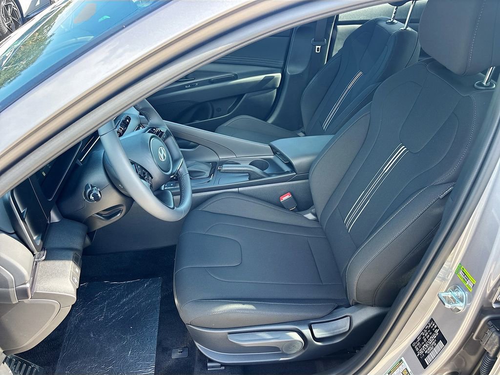 New 2026 Hyundai Elantra Sport image 19