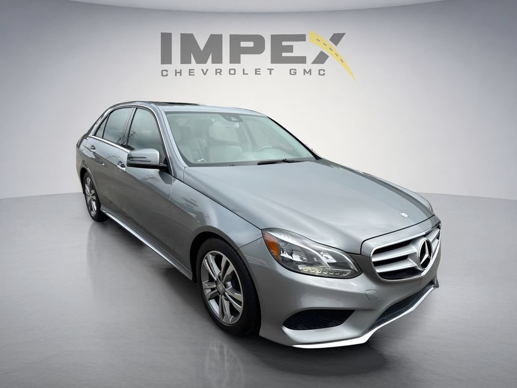 Used 2014 Mercedes-Benz E 250 BlueTEC Sedan image 8