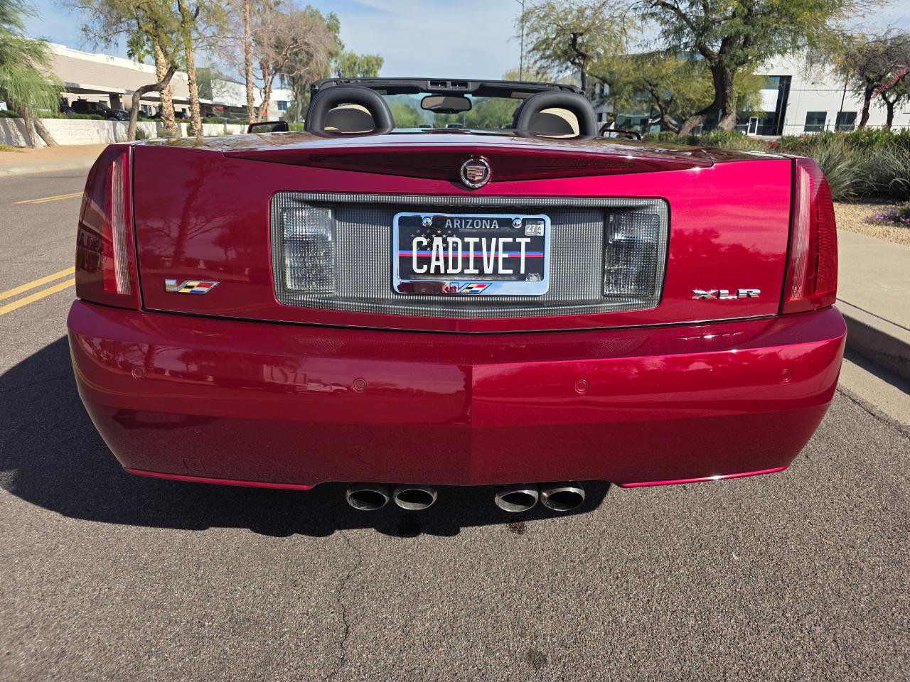 Used 2007 Cadillac XLR V image 17