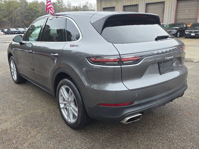Used 2020 Porsche Cayenne image 6