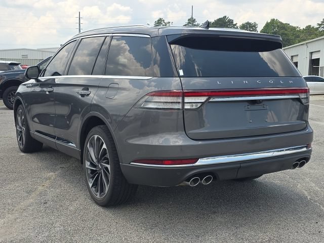 Used 2023 Lincoln Aviator Reserve w/ Equipment Group 201A AWD/4WD image 3
