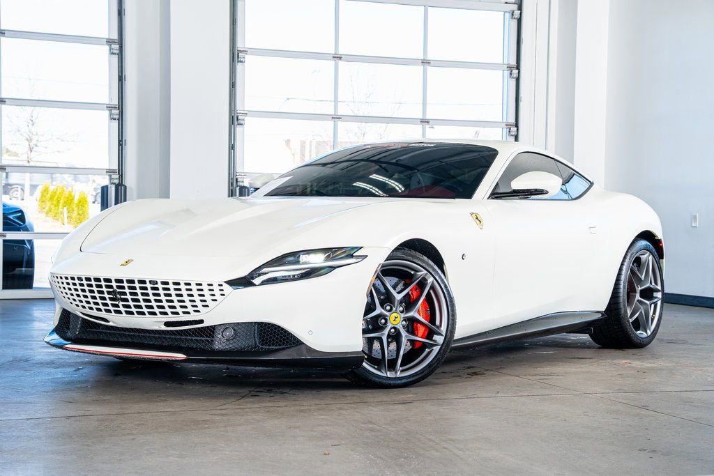 Used 2023 Ferrari Roma image 2
