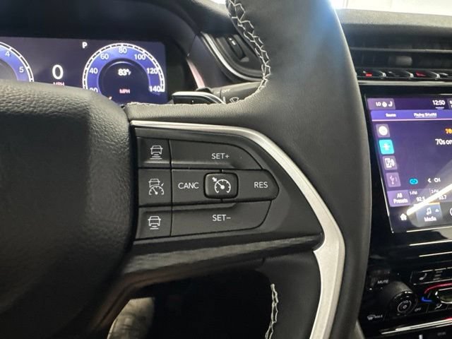 Used 2023 Jeep Grand Cherokee Altitude AWD/4WD image 34