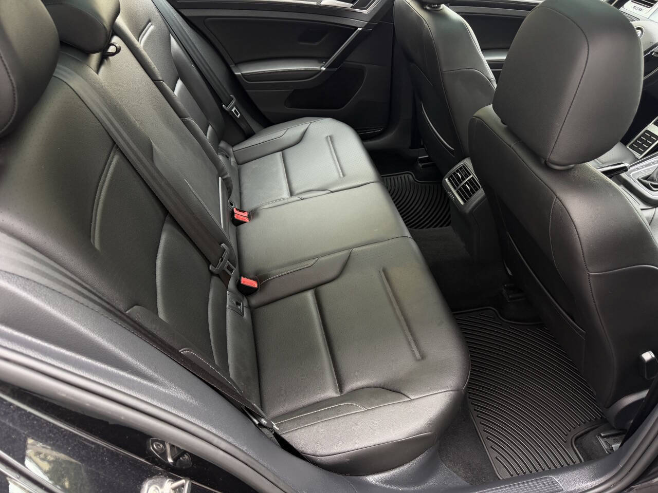 Used 2017 Volkswagen Golf Alltrack SE AWD/4WD image 20
