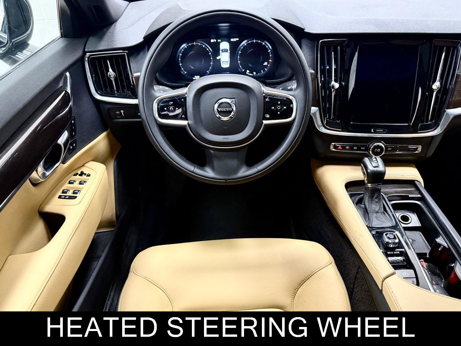 Used 2018 Volvo S90 T5 Momentum w/ Convenience Package FWD image 2
