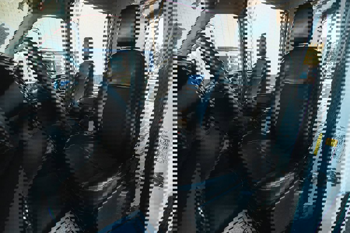 Used 2022 Ford Transit 250 148 High Roof Extended w/ Load Area Protection Package image 14