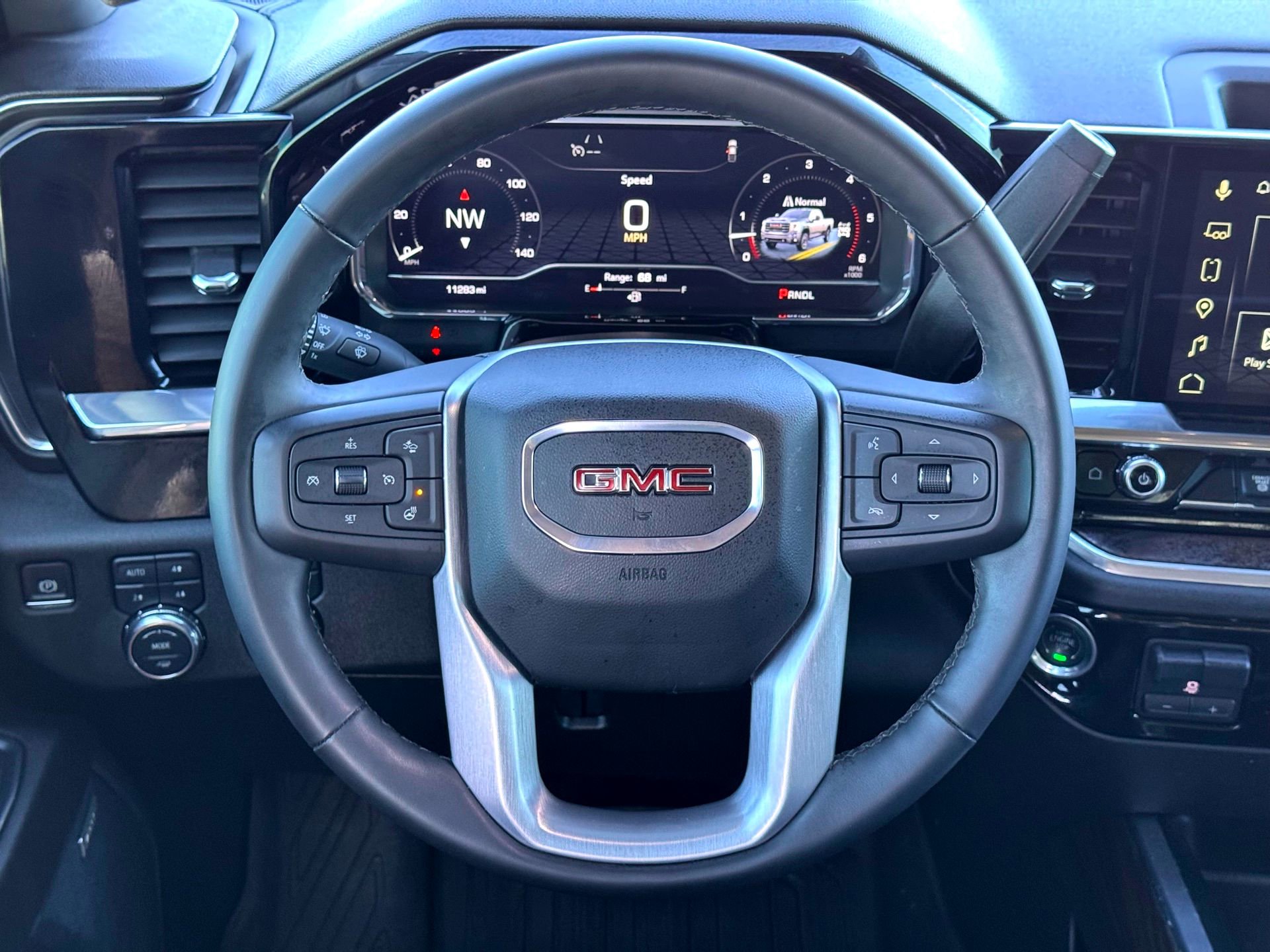 Used 2025 GMC Sierra 2500 SLT w/ SLT Convenience Package image 26