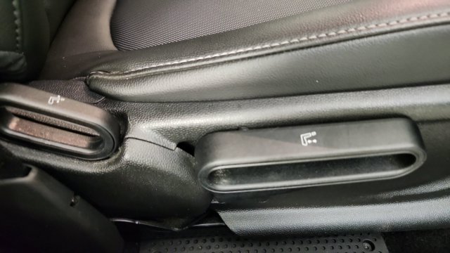 Used 2020 MINI Cooper 4-Door Hardtop FWD image 29