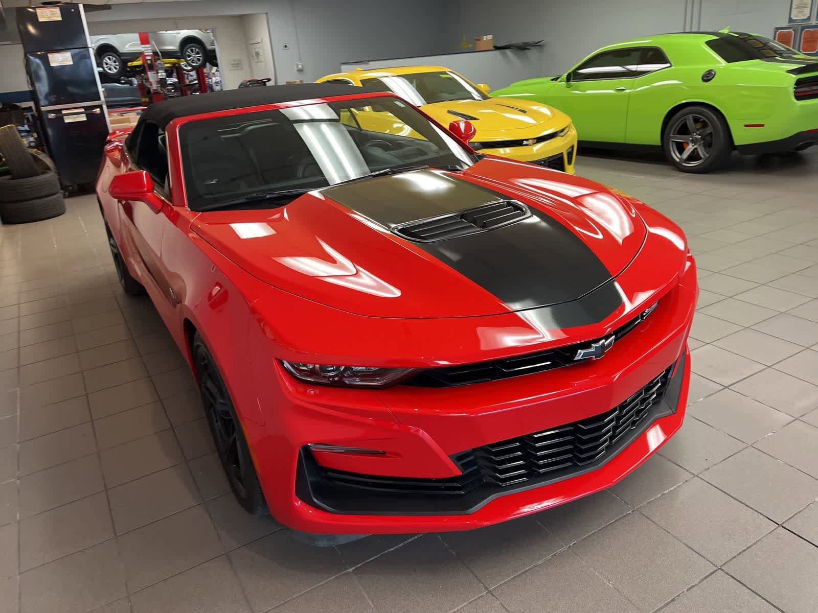 Used 2021 Chevrolet Camaro SS RWD image 19