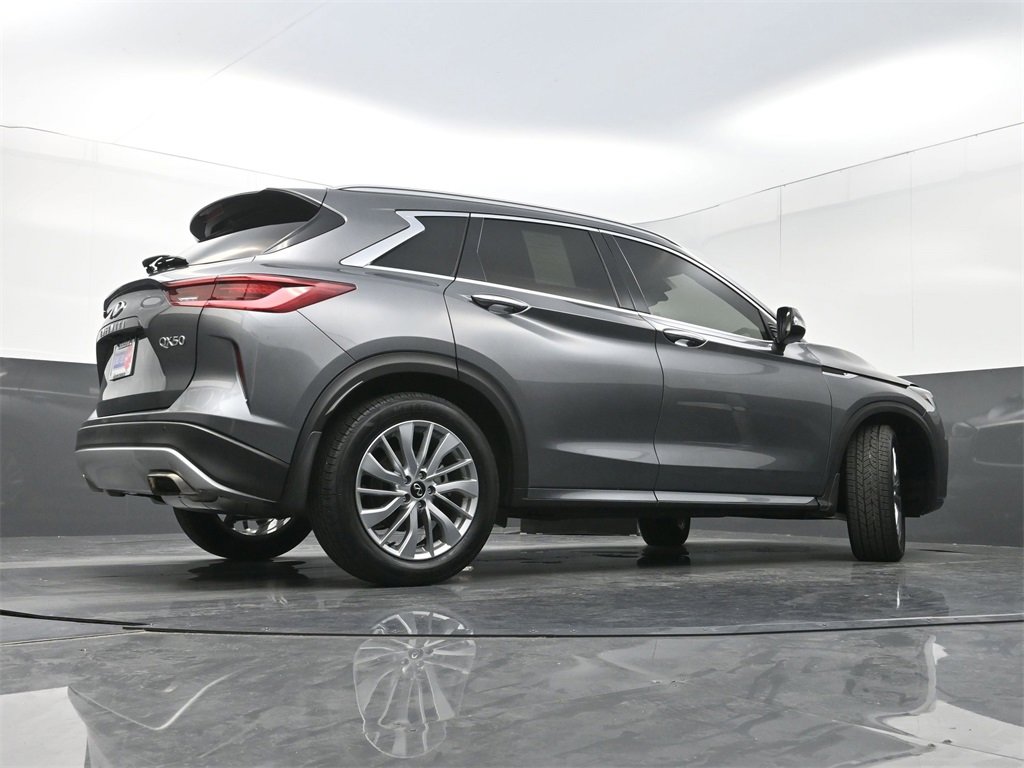 Used 2023 INFINITI QX50 Luxe image 31