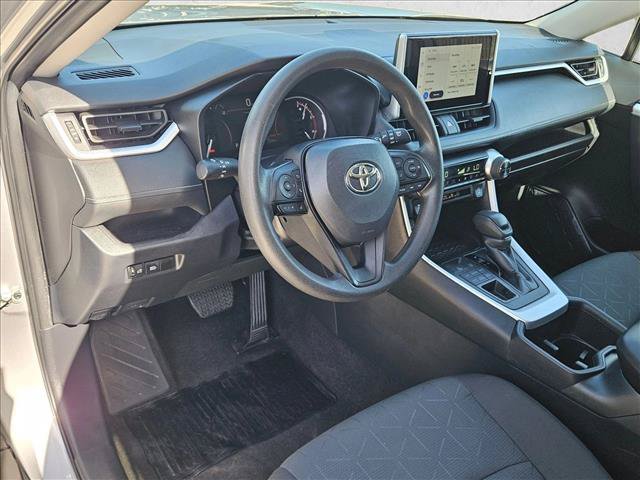 Used 2024 Toyota RAV4 XLE AWD/4WD image 10