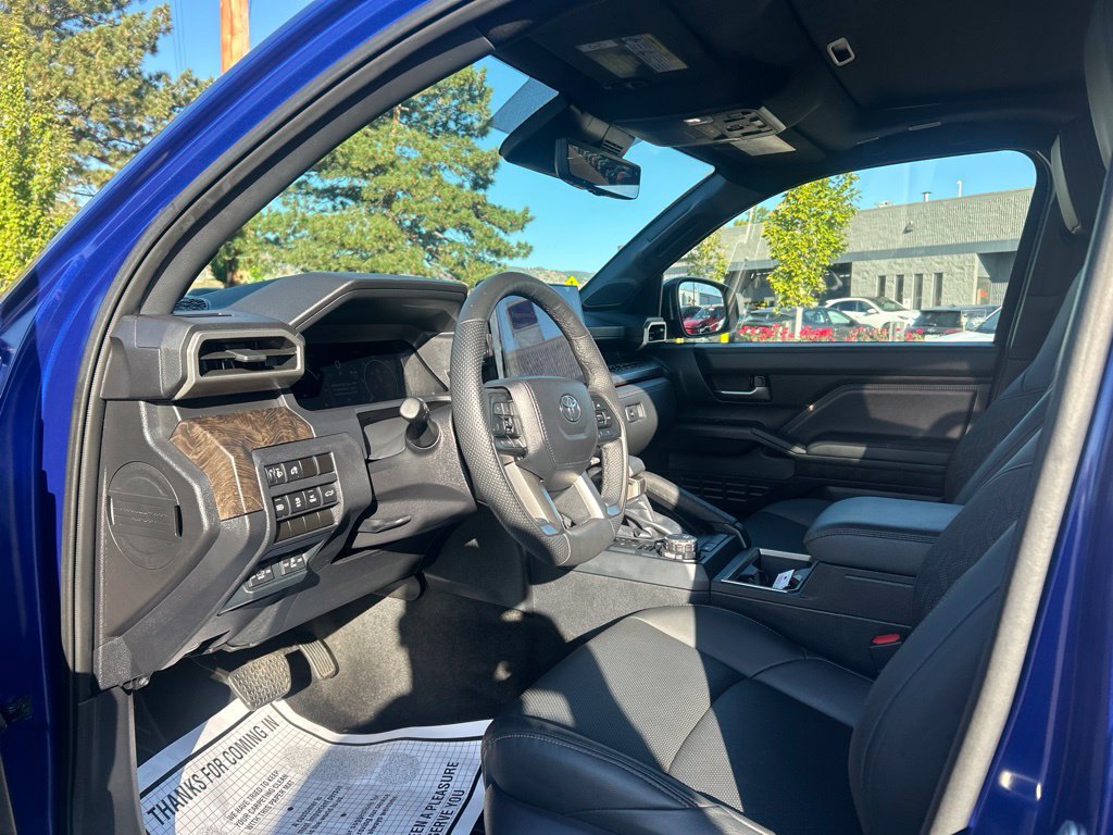 Used 2024 Toyota Tacoma Limited w/ Limited Package (LT) AWD/4WD image 23