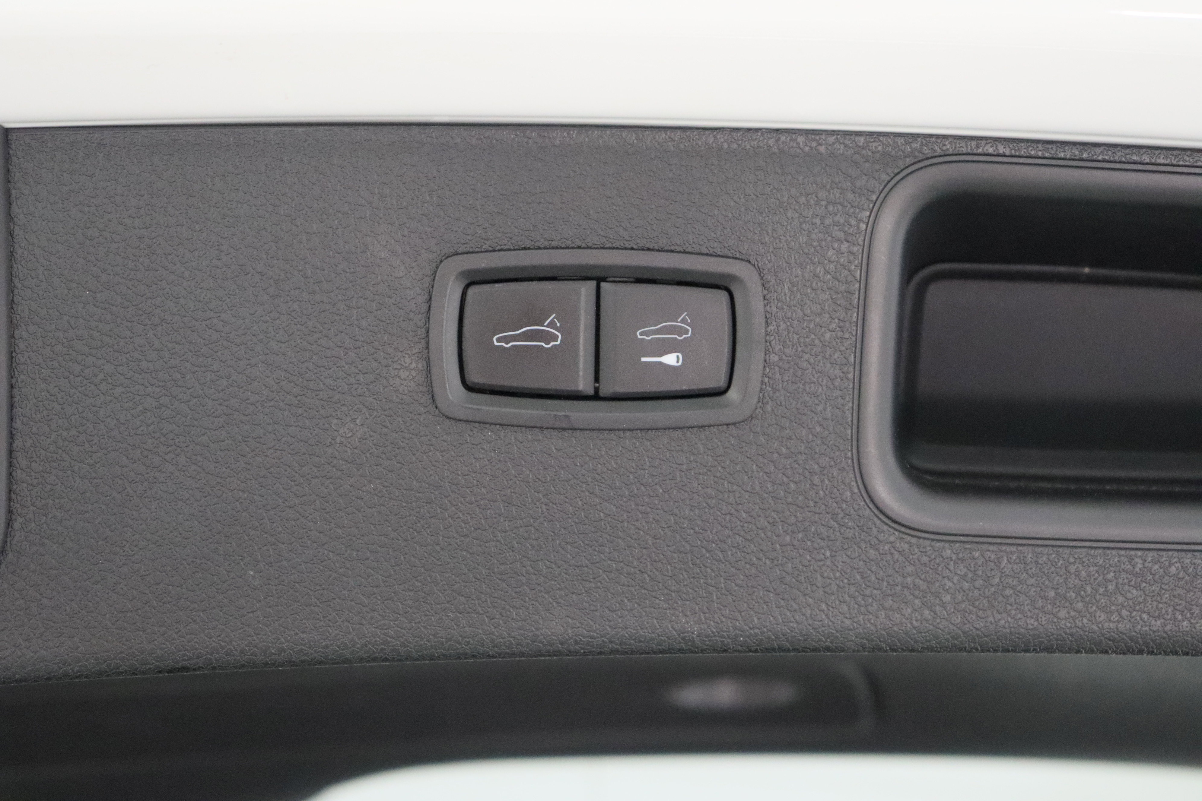 Used 2023 Porsche Macan S image 35