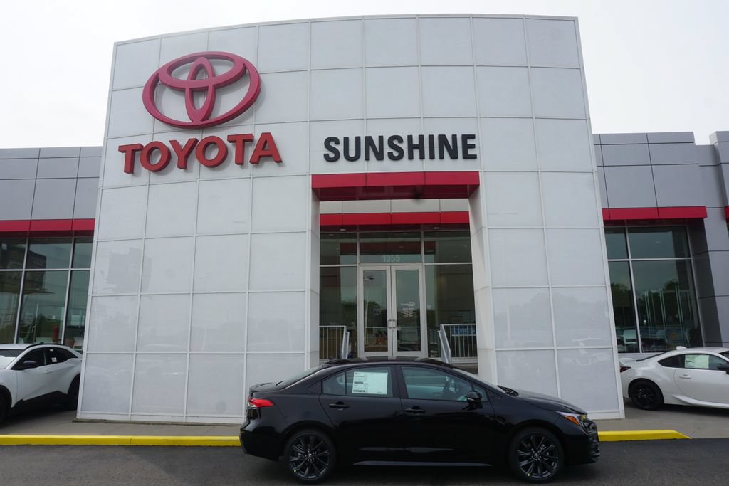 New 2026 Toyota Corolla SE FWD image 1