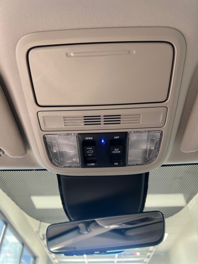 New 2026 Honda Odyssey Elite image 23