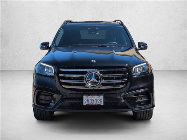 Used 2025 Mercedes-Benz GLS 580 4MATIC image 2