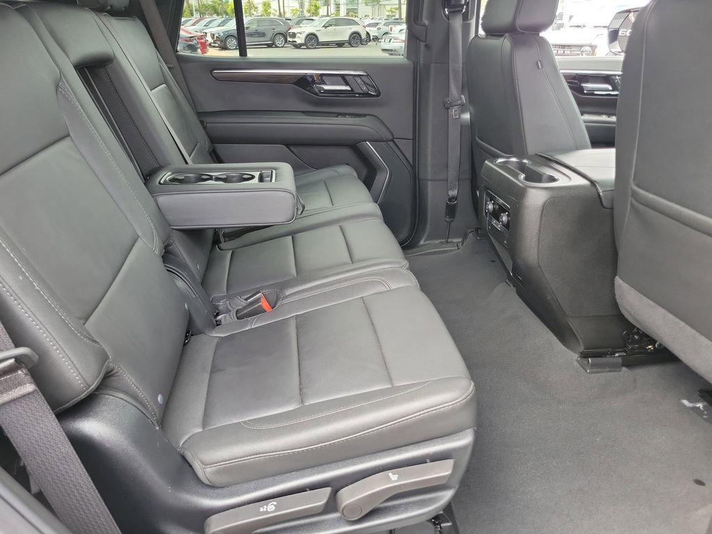 Used 2025 Chevrolet Tahoe LT AWD/4WD image 22