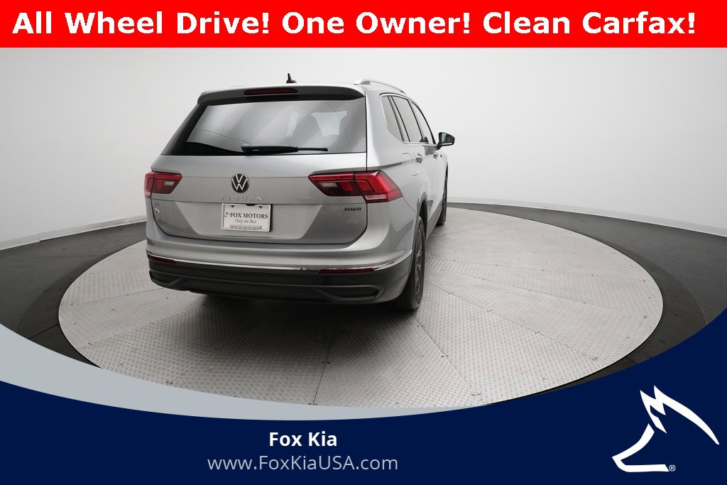 Used 2024 Volkswagen Tiguan SE image 32