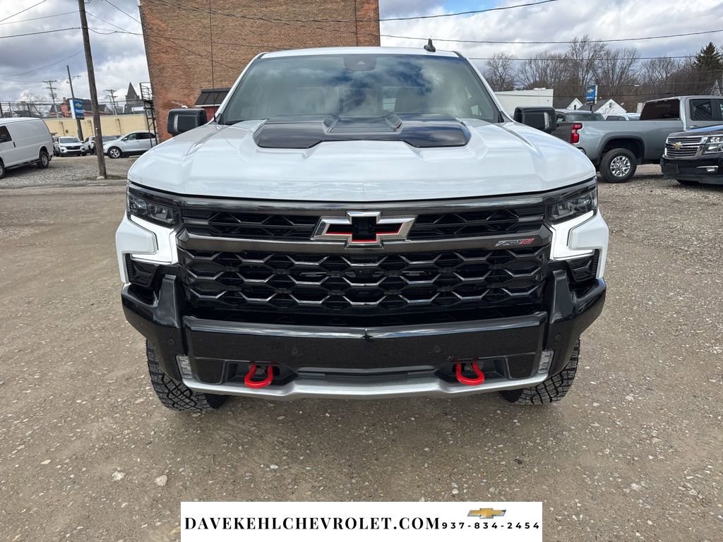 Used 2025 Chevrolet Silverado 1500 ZR2 w/ Technology Package image 8