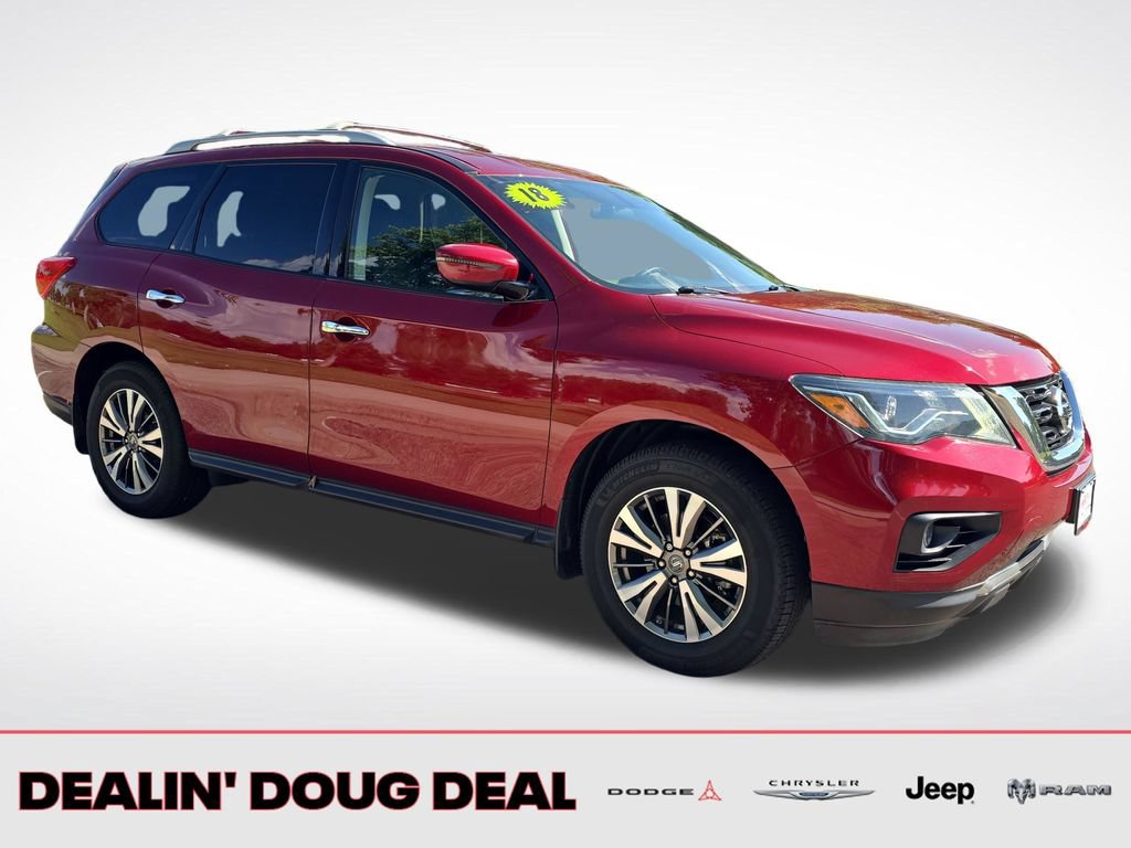 Used 2018 Nissan Pathfinder S AWD/4WD image 7
