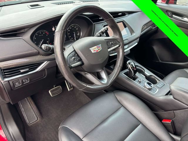 Used 2023 Cadillac XT4 Sport w/ Cold Weather Package AWD/4WD image 9