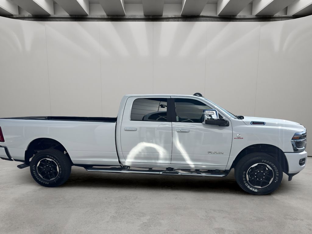 New 2026 RAM 3500 Laramie AWD/4WD image 6