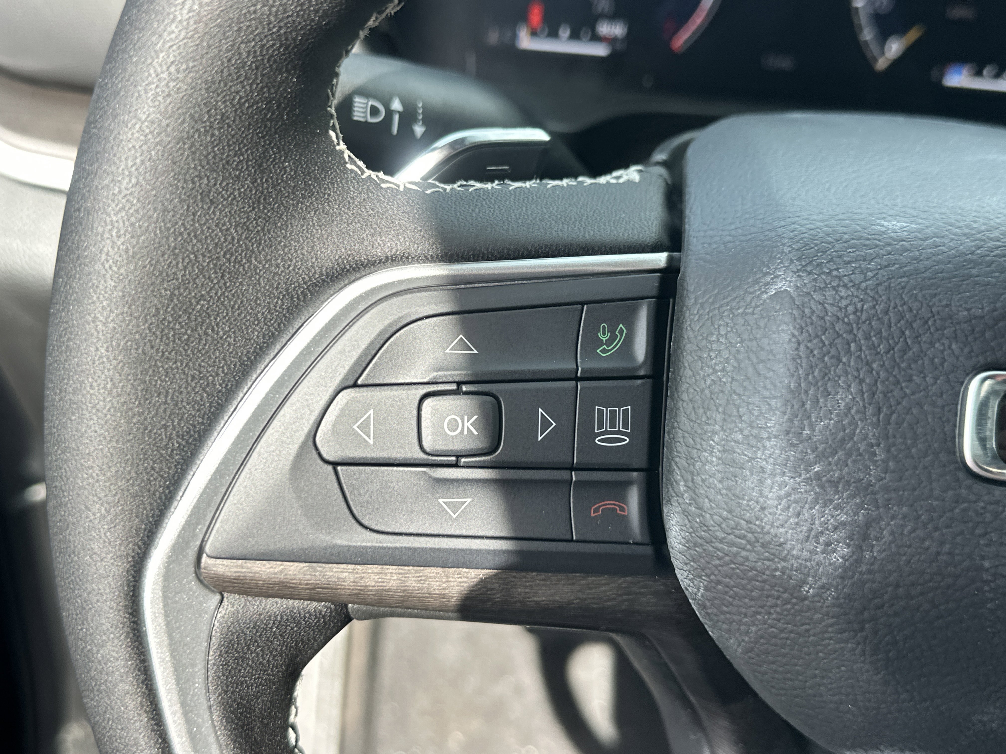 New 2026 Jeep Grand Cherokee L Limited image 9