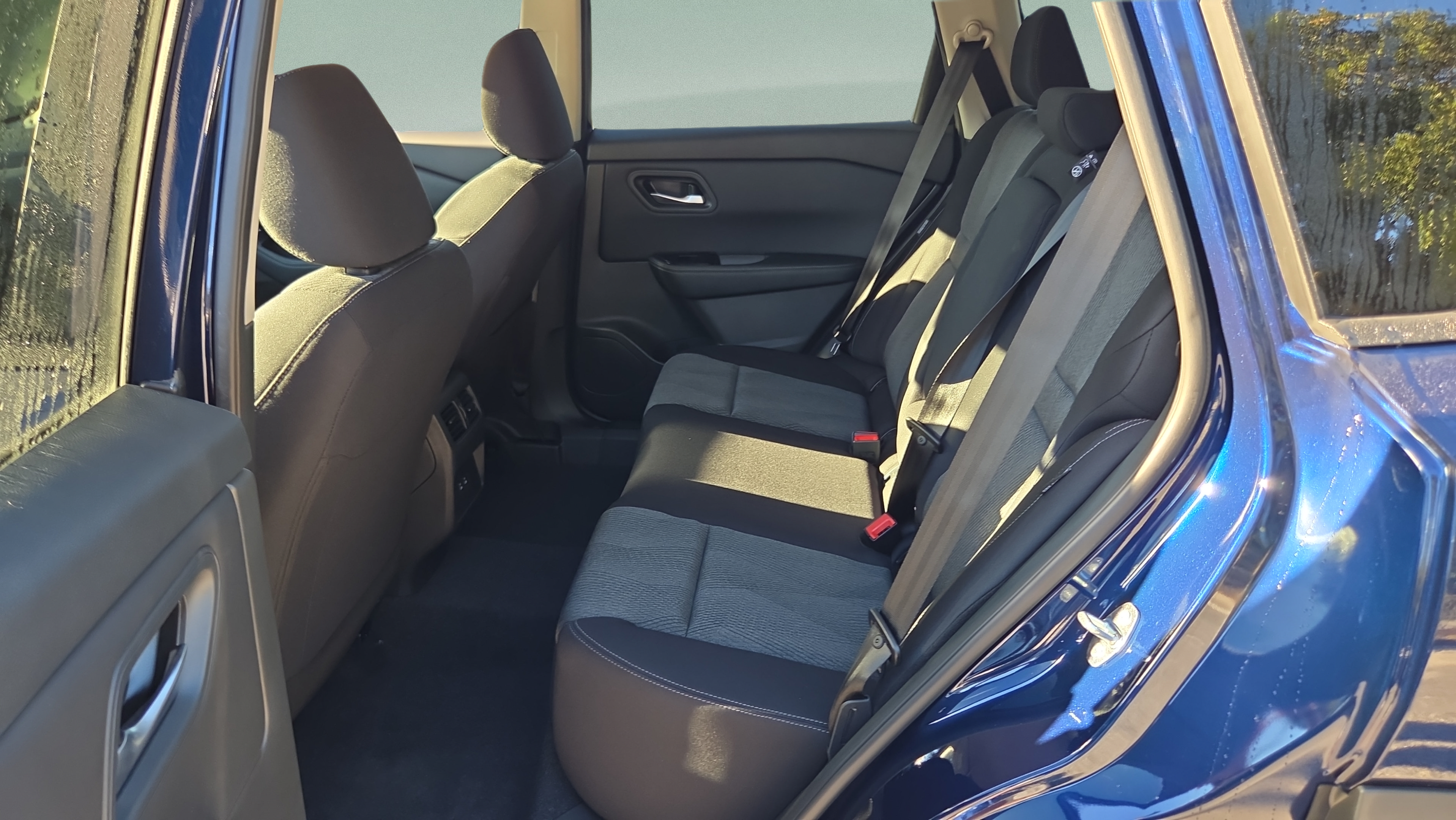New 2026 Nissan Rogue SV w/ Cold Weather Package FWD image 11