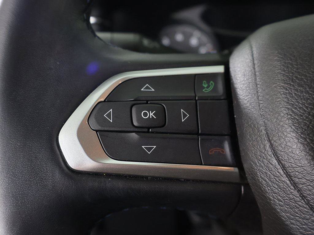 Used 2022 Jeep Compass Latitude w/ Convenience Group image 40