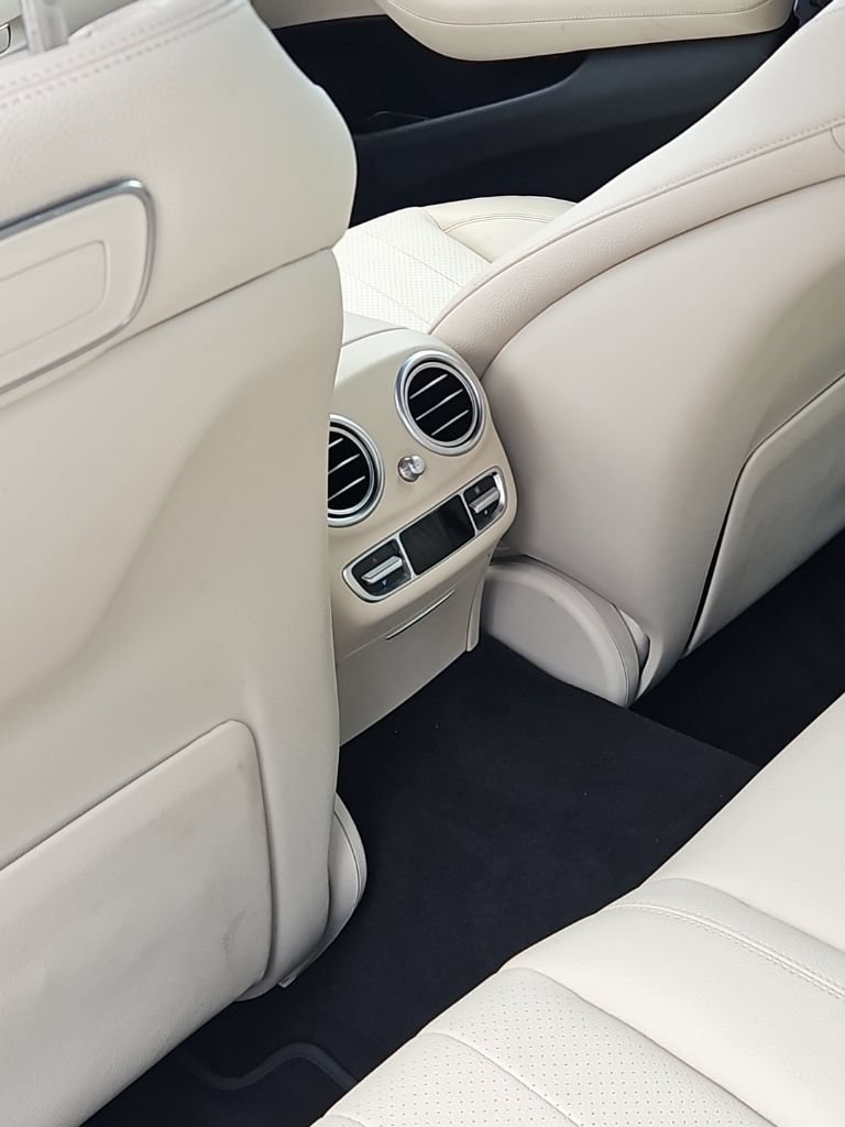 Used 2019 Mercedes-Benz E 450 4MATIC Wagon w/ Premium Package image 21