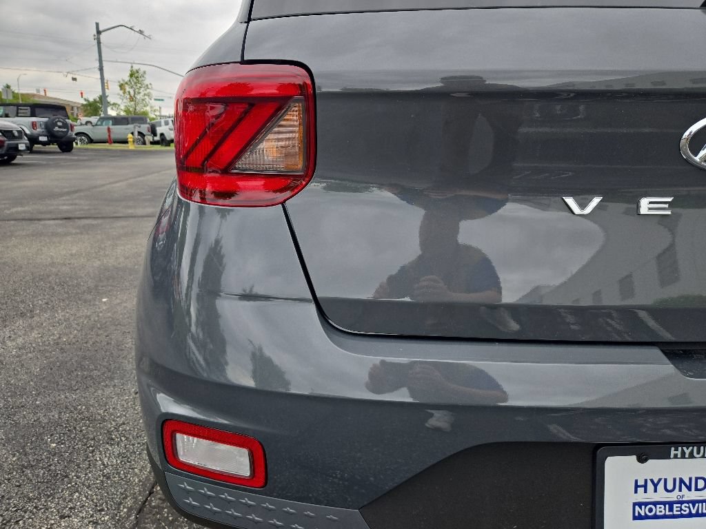 New 2026 Hyundai Venue SEL FWD image 10
