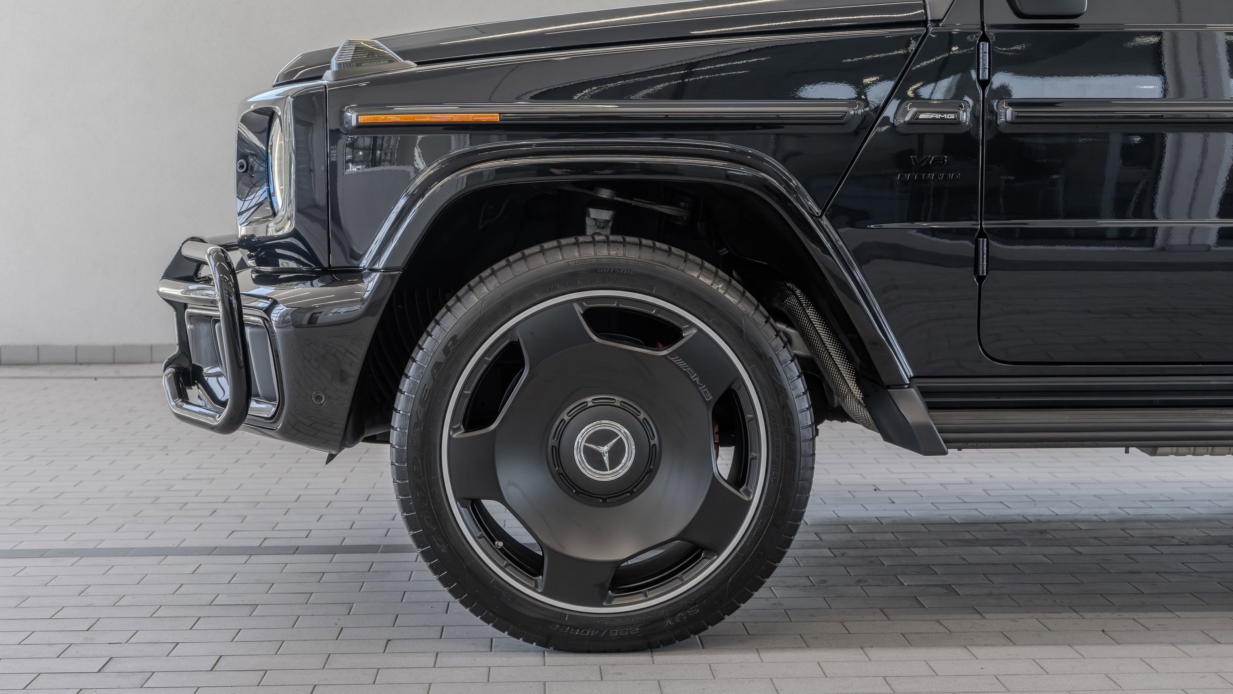 Used 2025 Mercedes-Benz G 63 AMG 4MATIC image 4