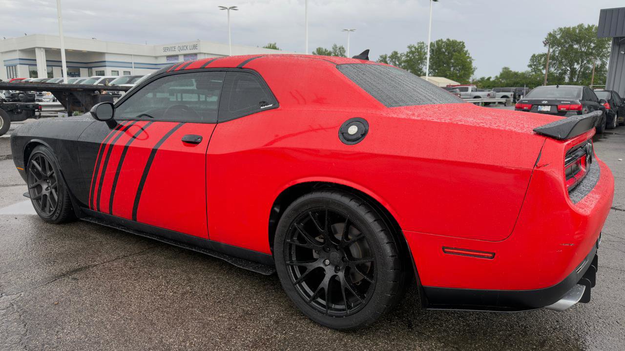 Used 2018 Dodge Challenger T/A RWD image 8