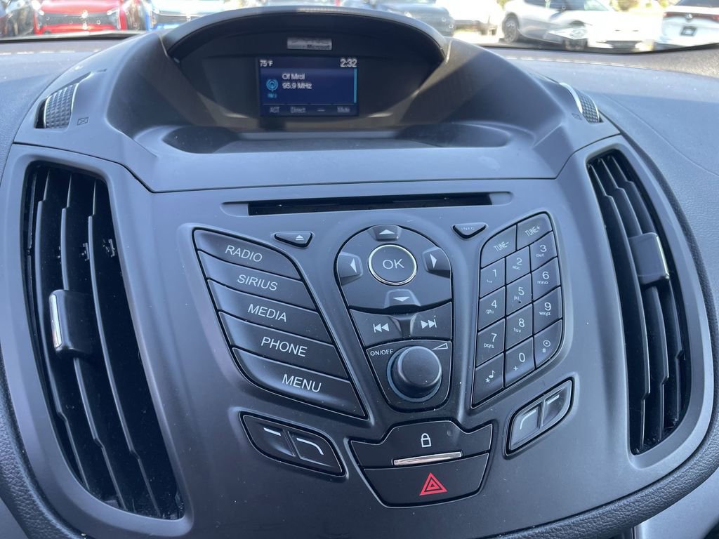 Used 2015 Ford Escape SE image 12