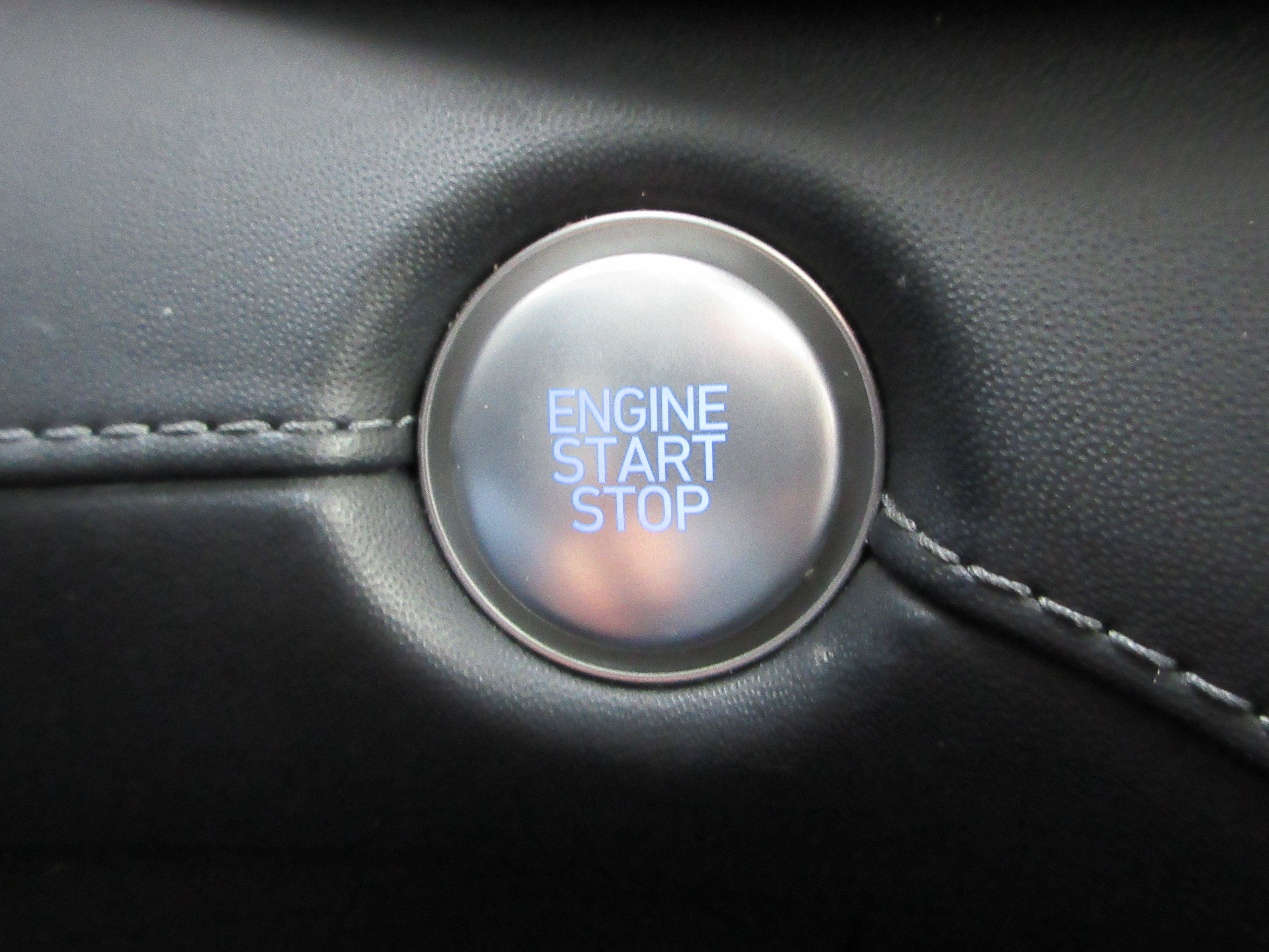 Used 2021 Hyundai Santa Fe Limited AWD/4WD image 41